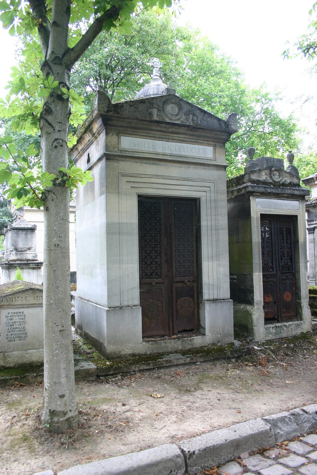 Jean-Louis Baudelocque's tomb, Pere Lachaise Cemetery, Paris - 01.JPG